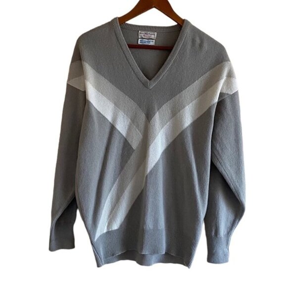 Y2K Alan Paine Sweater Mens Small Grey V Neck 100% Lambswool Preppy Neutral - Picture 1 of 10